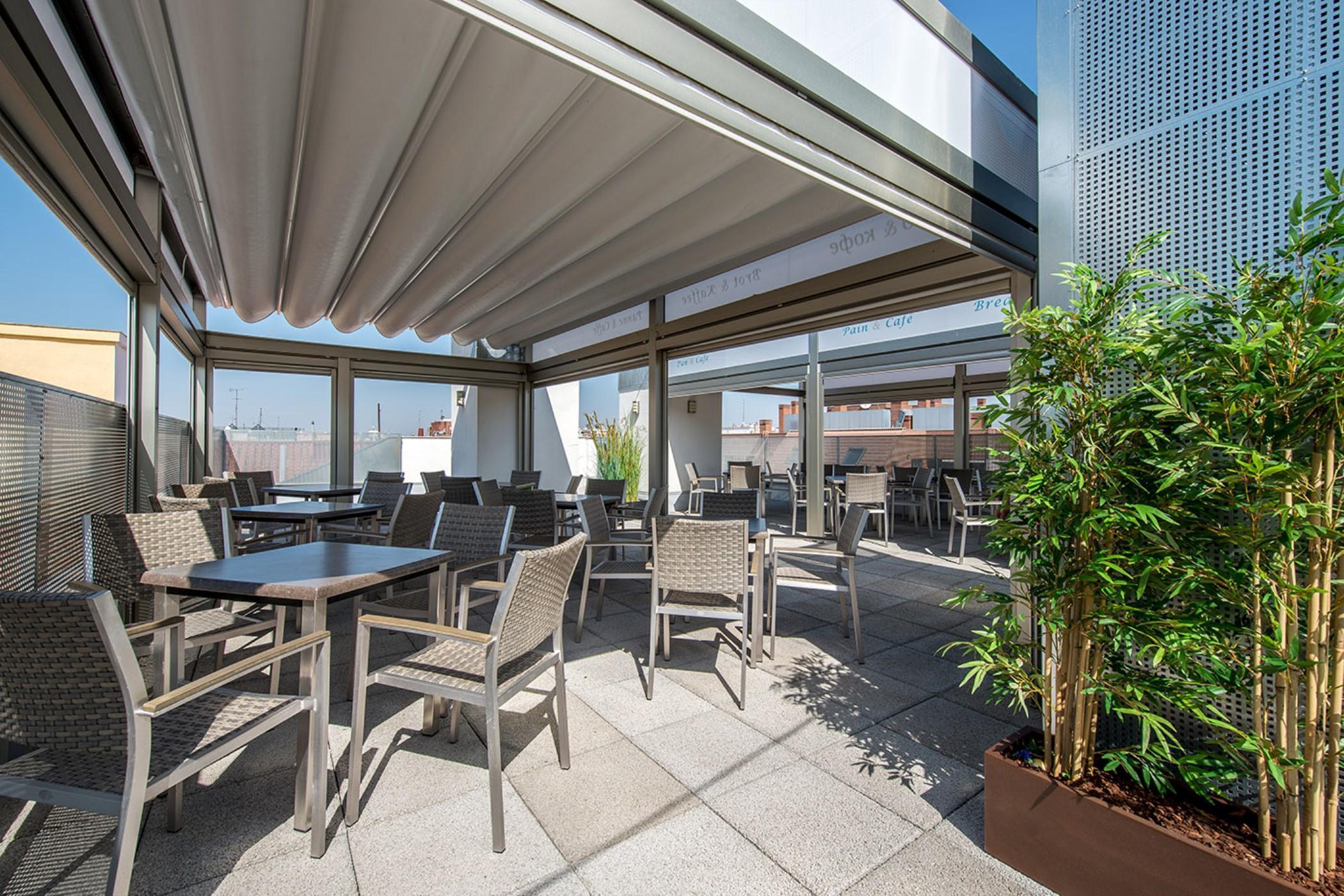 Neomagna Madrid Hotel Ngoại thất bức ảnh