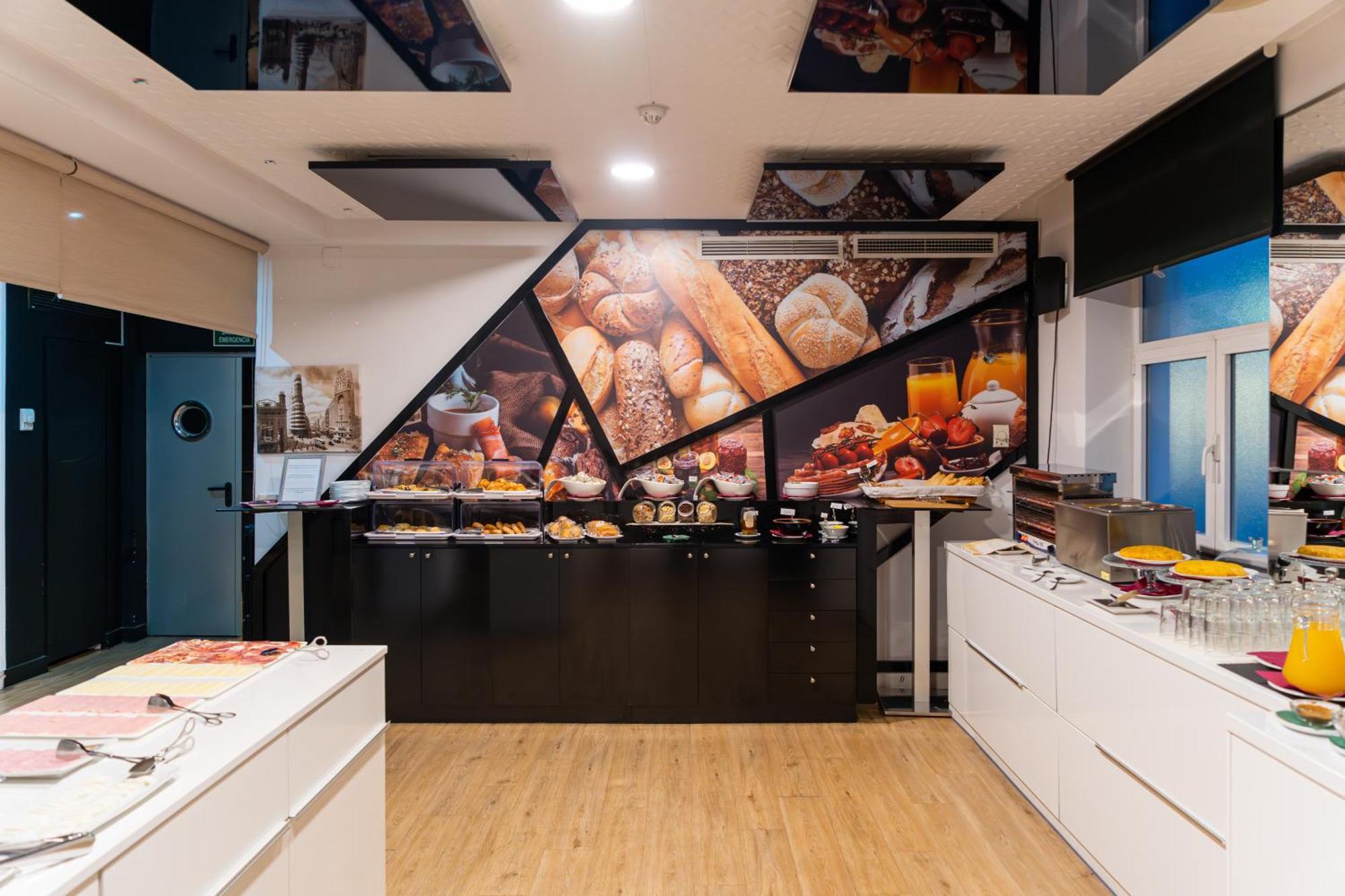 Neomagna Madrid Hotel Ngoại thất bức ảnh