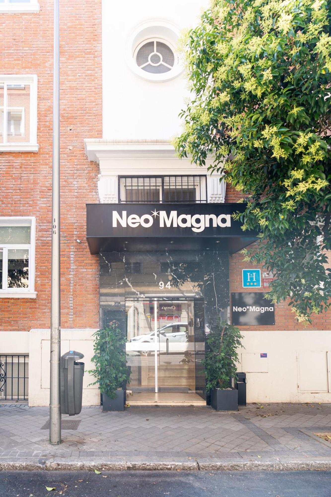 Neomagna Madrid Hotel Ngoại thất bức ảnh